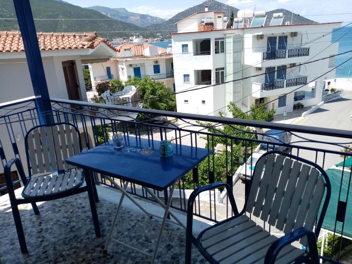 Kotsifas Rooms Tiros Exterior photo